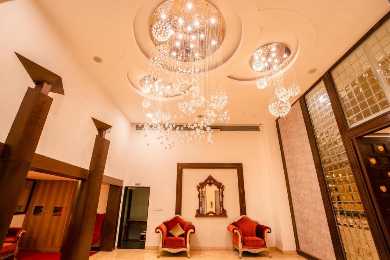 Regenta Inn Jaipur, Adarsh Nagar Extérieur photo